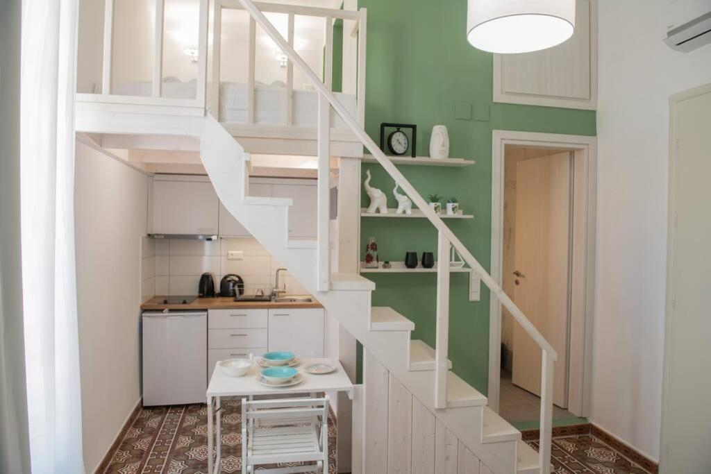 The Little Big Apartment In The Heart Of Heraklion المظهر الخارجي الصورة